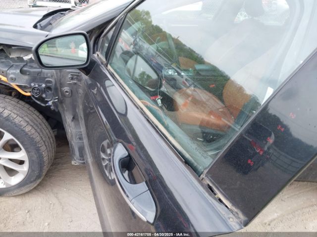 3FA6P0SU3KR284979 Ford Fusion Energi Titanium