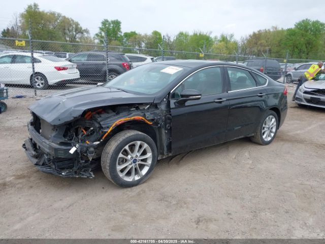 3FA6P0SU3KR284979 Ford Fusion Energi Titanium