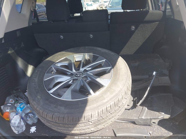 JTMRJREV3HD089872 Toyota Rav4 Hybrid Xle