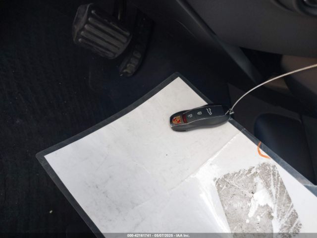 2018 PORSCHE CAYENNE WP1AA2A27JKA02278 Photo 10
