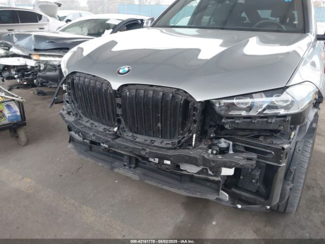 5UX13EU02R9V56594 BMW X5 Sdrive40i