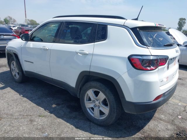 3C4NJDBB6NT235666 Jeep Compass Latitude 4x4