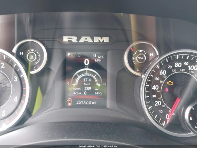 3C6UR5DL9RG283488 RAM 2500 Big Horn  4x4 6'4 Box