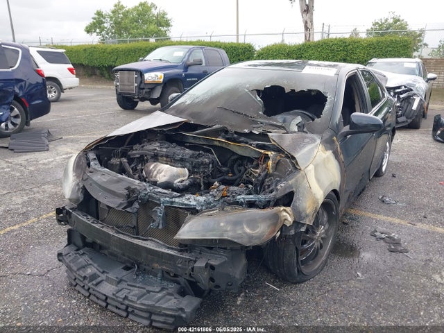 4T1BF1FK1GU559013 Toyota CAMRY SE
