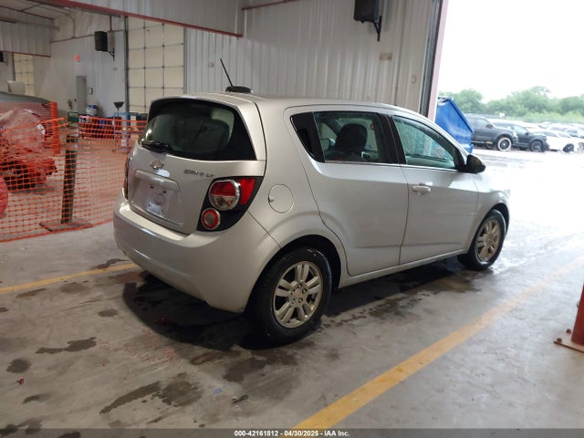 1G1JC6SH4G4142865 Chevrolet Sonic Lt Auto