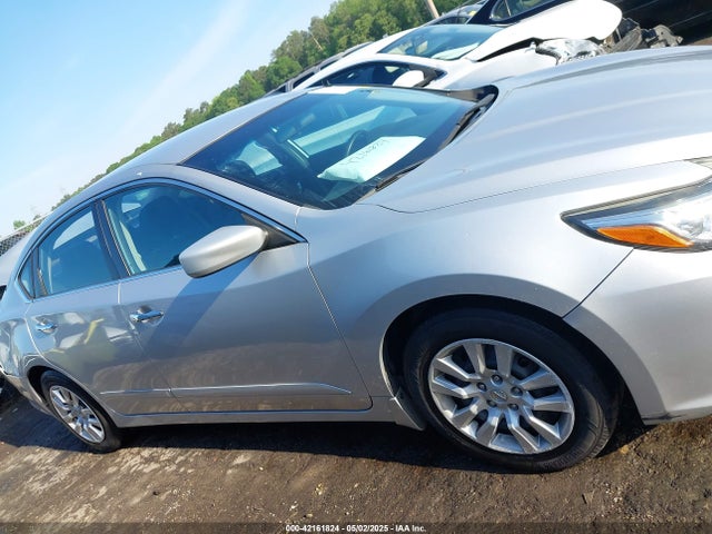 1N4AL3AP0JC276953 Nissan Altima 2.5 S
