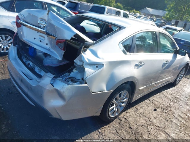 1N4AL3AP0JC276953 Nissan Altima 2.5 S