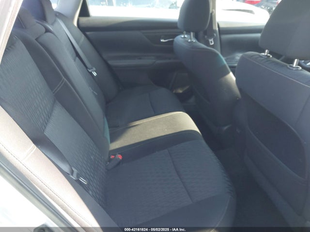 1N4AL3AP0JC276953 Nissan Altima 2.5 S