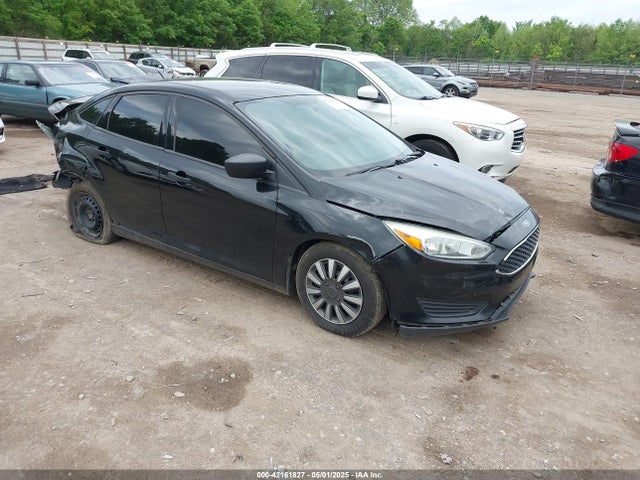 2015 1FADP3E27FL259896 main image