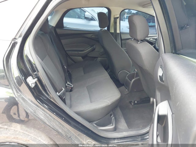 Ford FOCUS S 2015 1FADP3E27FL259896 Image 8