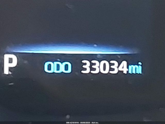 5YFEPMAE4NP287147 Toyota COROLLA LE