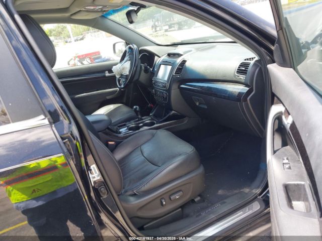 5XYKWDA75FG606813 KIA Sorento Sx V6