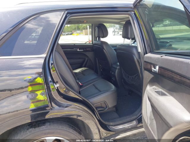 5XYKWDA75FG606813 KIA Sorento Sx V6