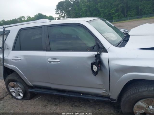 JTEBU5JR9F5226391 Toyota 4RUNNER SR5