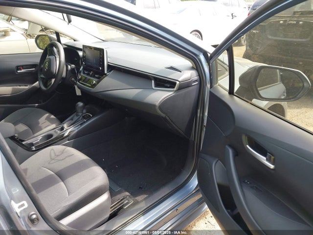JTDEPRAE5LJ109259 Toyota COROLLA LE