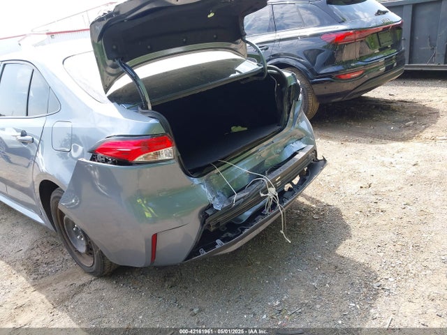 JTDEPRAE5LJ109259 Toyota COROLLA LE