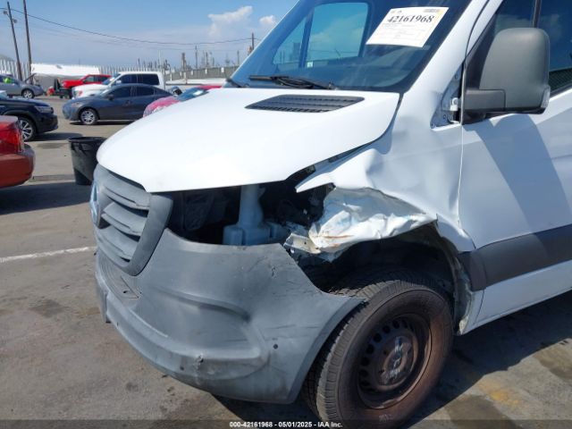 W1Y4DCHY2MT045927 Mercedes-Benz Sprinter 2500 High Roof I4 Diesel