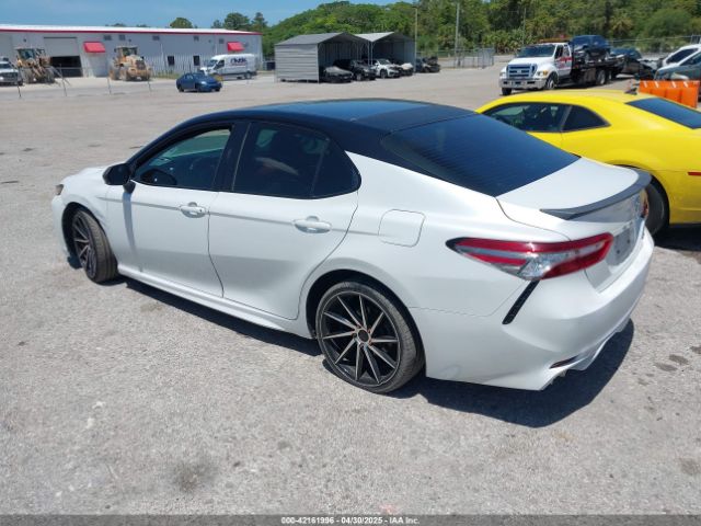 4T1B61HK5JU156057 Toyota CAMRY XSE