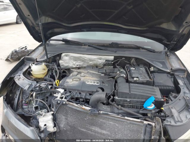 WA1HCCFS3JR002403 Audi Q3 2.0t Premium/2.0t Sport Premium