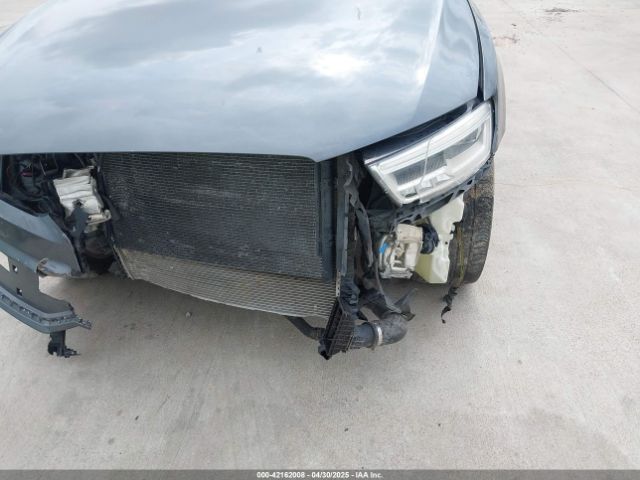 WA1HCCFS3JR002403 Audi Q3 2.0t Premium/2.0t Sport Premium