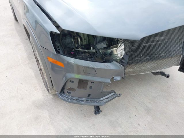WA1HCCFS3JR002403 Audi Q3 2.0t Premium/2.0t Sport Premium