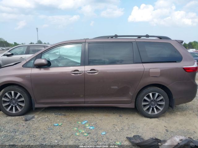 5TDJZ3DC3KS219602 Toyota Sienna Le 7 Passenger
