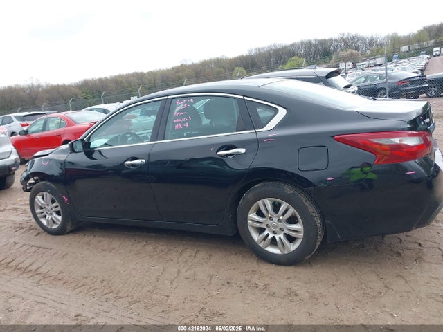 1N4AL3AP1JC139617 Nissan Altima 2.5 S