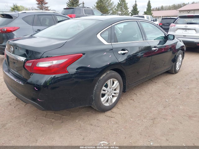 1N4AL3AP1JC139617 Nissan Altima 2.5 S