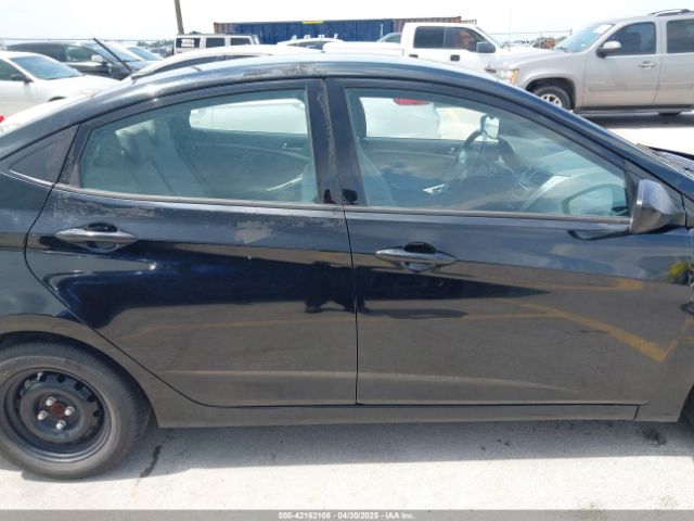KMHCT4AE8HU245179 Hyundai ACCENT SE