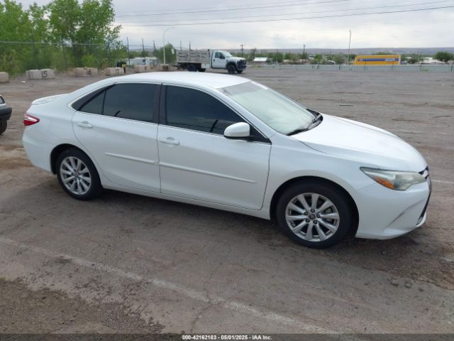 4T1BF1FK3GU233360 Toyota CAMRY SE