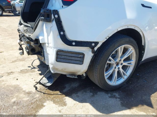 5YJYGDEE0LF035248 Tesla Model Y Long Range Dual Motor All-wheel Drive
