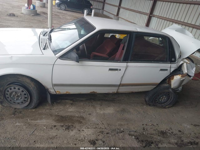 1993 Buick Century Special მანქანა იყიდება აუქციონზე, vin: 1G4AG55N8P6428578, აუქციონის ნომერი: 42162211