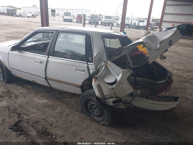 1993 Buick Century Special მანქანა იყიდება აუქციონზე, vin: 1G4AG55N8P6428578, აუქციონის ნომერი: 42162211