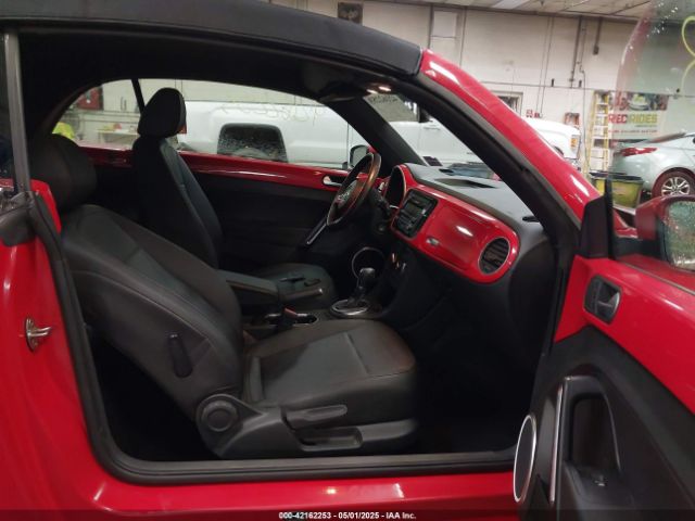 3VW517AT3FM809208 Volkswagen Beetle 1.8t