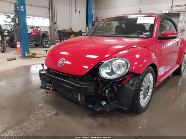 3VW517AT3FM809208 Volkswagen Beetle 1.8t
