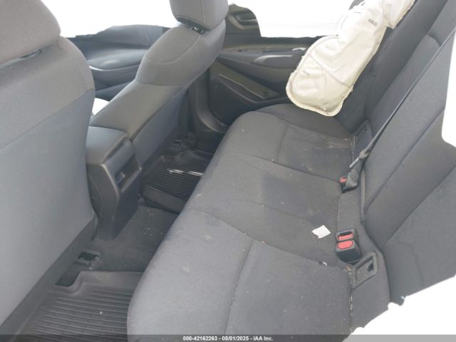 5YFEPMAE7NP279625 Toyota COROLLA LE