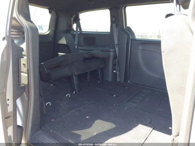 2C4RDGBG5GR348133 Dodge Grand Caravan Se Plus