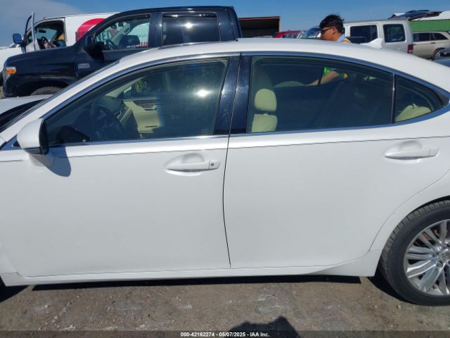 JTHBK1GGXE2134651 Lexus ES 350