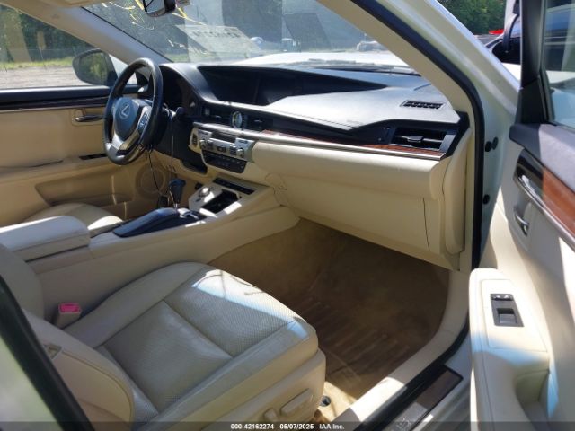 JTHBK1GGXE2134651 Lexus ES 350