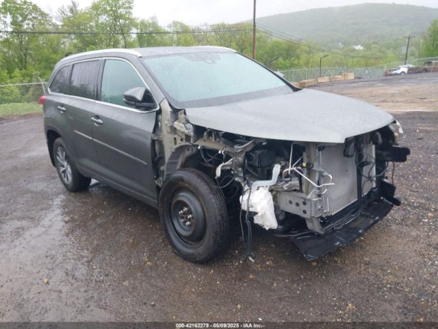2018 TOYOTA HIGHLANDER 5TDJZRFH1JS867420