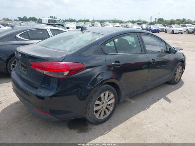3KPFK4A7XHE052245 KIA FORTE LX