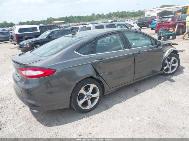3FA6P0H7XGR237912 Ford FUSION SE