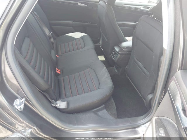 3FA6P0H7XGR237912 Ford FUSION SE