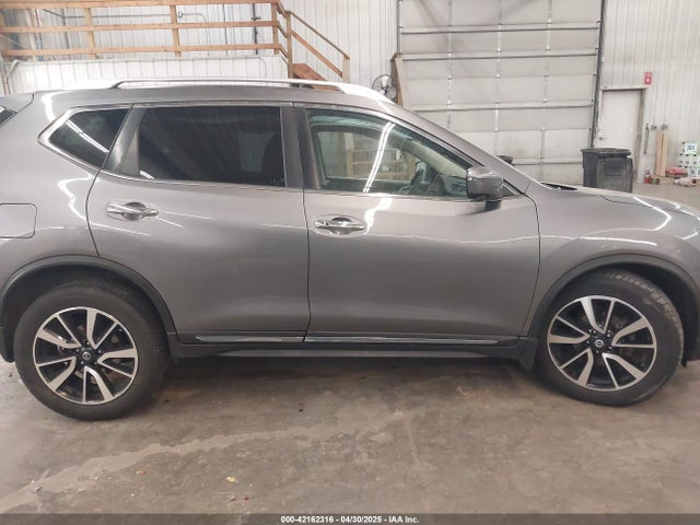 JN8AT2MV6JW343041 Nissan Rogue Sl