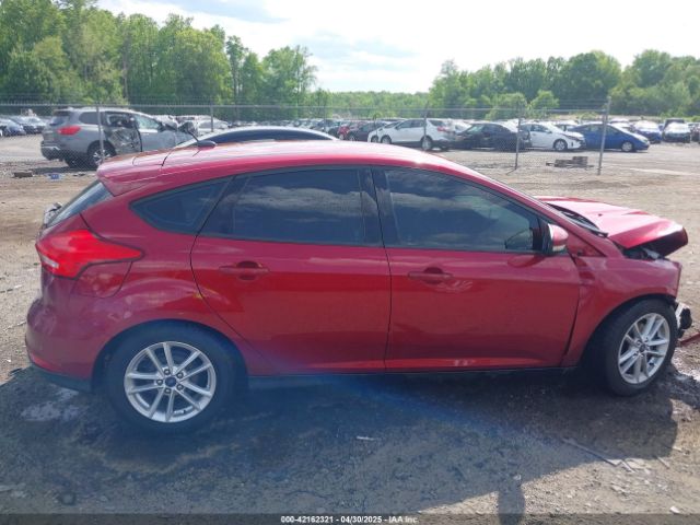 1FADP3K23HL240561 Ford FOCUS SE