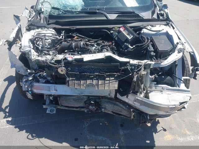 Honda l15be 2019 1HGCV1F12KA130655 Image 10
