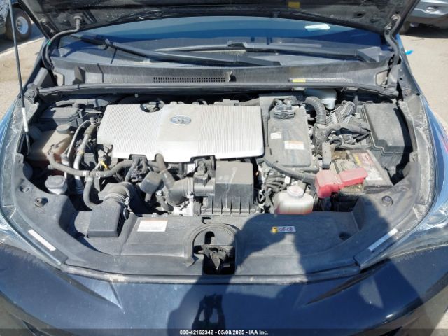 JTDKARFU3H3045576 Toyota Prius Three Touring