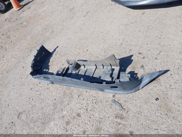 JTDKARFU3H3045576 Toyota Prius Three Touring