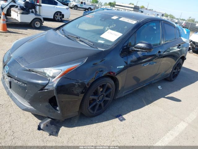 JTDKARFU3H3045576 Toyota Prius Three Touring