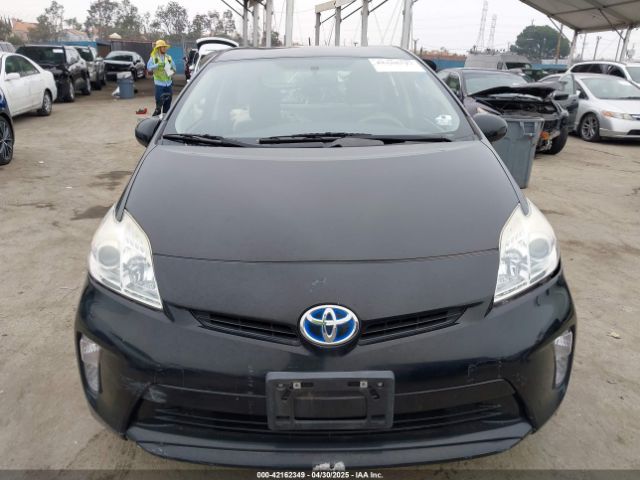 JTDKN3DU6F0413591 Toyota Prius Three